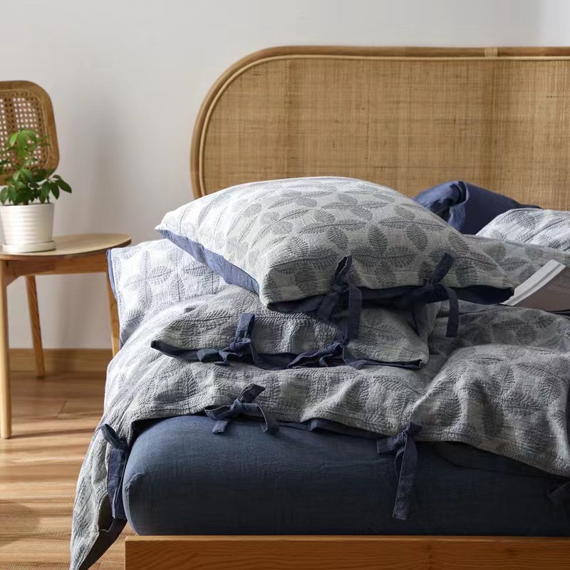 家居家纺 双层纱幸运草色织大提花绑带工艺款全棉水洗四件套 家居家纺 双层纱幸运草色织大提花绑带工艺款全棉水洗四件套