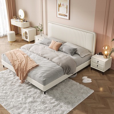 简约家具 意式极简皮床主卧室1.8米双人床 简约家具 意式极简皮床主卧室1.8米双人床