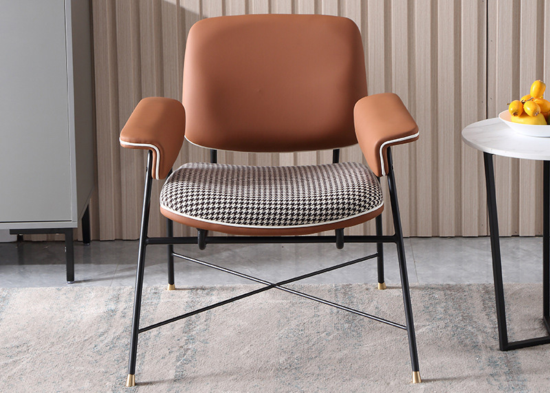 工业风单人沙发椅 书房卧室办公椅 千鸟格创意皮艺轻奢椅子 工业风单人沙发椅 书房卧室办公椅 千鸟格创意皮艺轻奢椅子